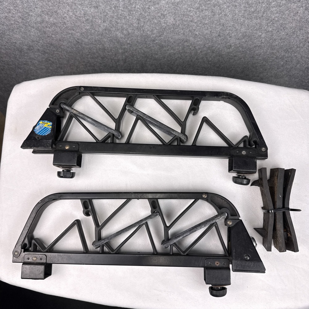 Thule 1050/33 System Vintage Ski Rack Roof Carrier‎ Set Black Made in Sweden - Picture 4 of 6